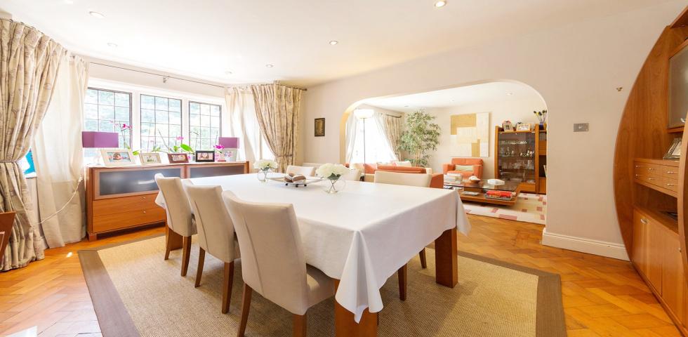 Modern House Crespigny road, Hendon